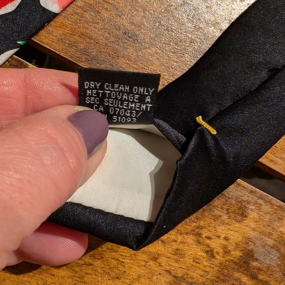 Ed Hardy Silk Tie. EUC. - Picture 8 of 10